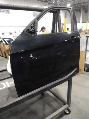 Driver Left Front Door Fits 12-15 BMW X1 579144 - Изображение 1 из 3