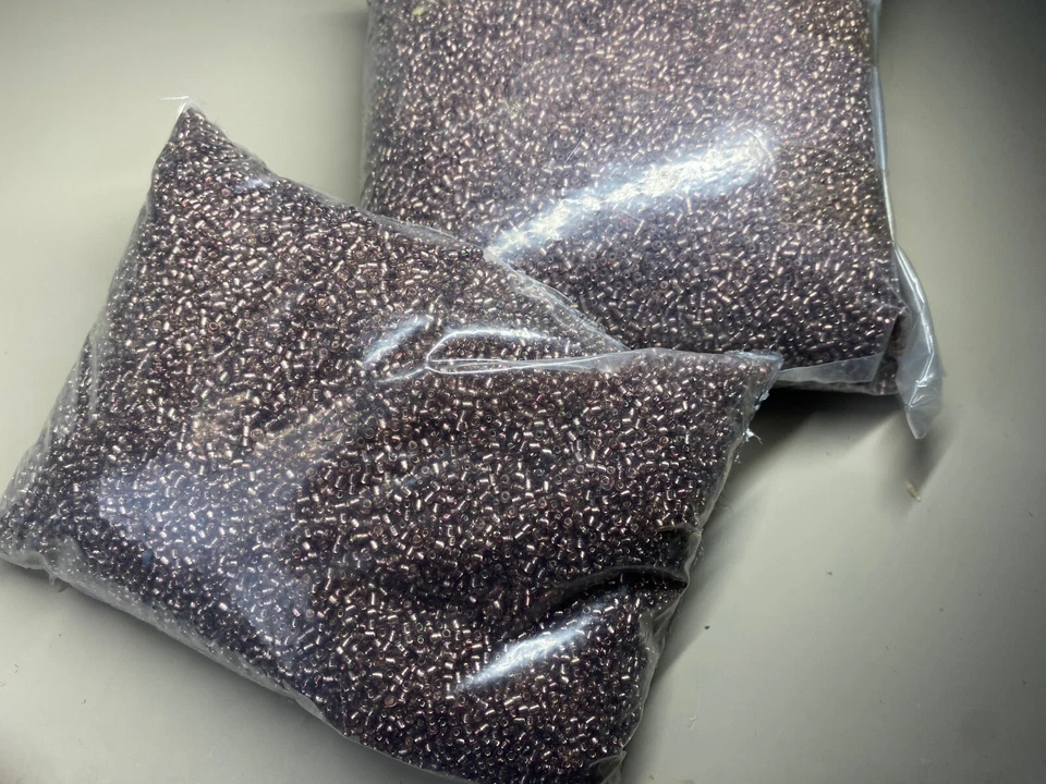 Perline Conteria Vetro 1400g AMETISTA ARGENTO 2mm. Bigiotteria, Ricamo Bijoux  - Immagine 1 di 1