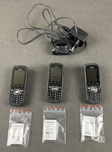 3x Snom M70 DECT-Mobilteil mit 1x Ladestation - robust, HD-Audio, Bluetooth, -C- - Zdjęcie 1 z 7