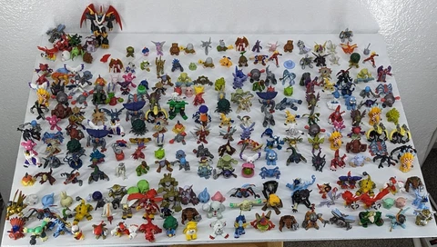 Digimon Mini Figures - Choose Figures - Combine Shipping. Buy 1+ up to 10% Off! Cover