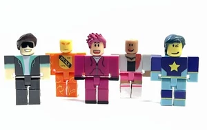 Roblox Loose Figures Figurines Mixed Lot Of 5 - Picture 1 of 11