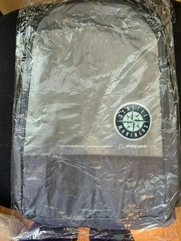 2019 SEATTLE MARINERS SILVER GRAY BACK PACK NIB! Cover