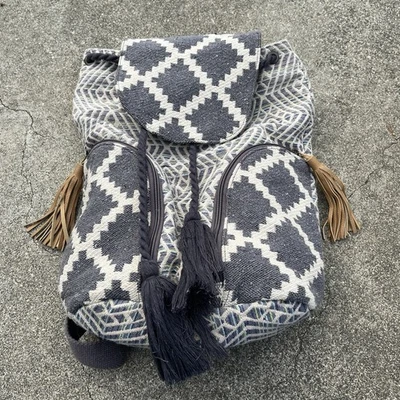 Mochila boho Target Brand Mossimo Supply Co. 2016 tapiz tejido Foto 1 de 4