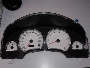 Speedometer Cluster US Fits 04-05 VUE 54819 - Picture 1 of 3