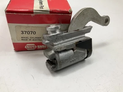 Cilindro de rueda de freno trasero Napa 37070 para 1962-1963 Midget, 1954-63 Morris Minor Foto 1 de 4