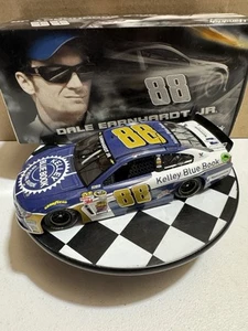 Dale Earnhardt Jr. #88 Kelley Blue Book 2015 1/24 Nascar Diecast - Picture 1 of 13