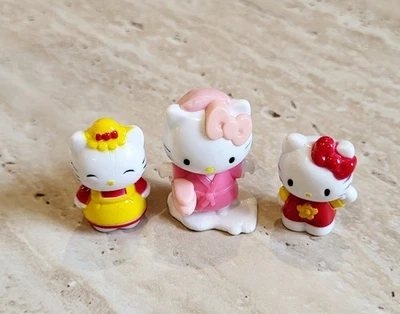Lot 3 figurines Hello Kitty Sanrio collection kawaii - Très bon état - Photo 1/4