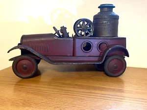 Dayton Schieble Pressed Steel Friction Drive Hillclimber Fire Pumper Truck LA-31 - Picture 1 of 8