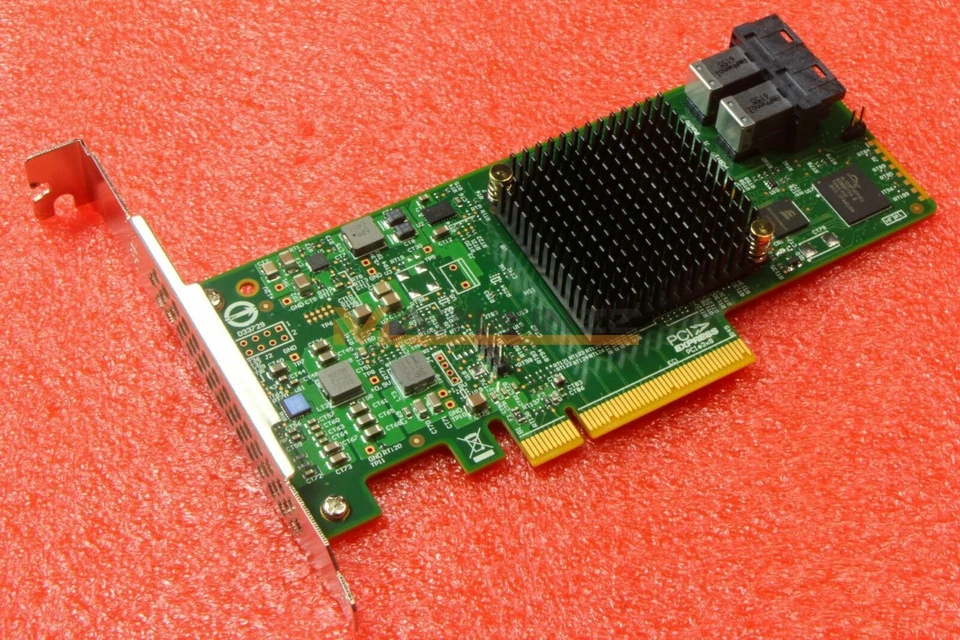 New LSI SAS3008 9300-8i Host Bus Adapter PCI-E 3.0 SATA / SAS 8-Port SAS3 12Gb/s - Image 1 of 1