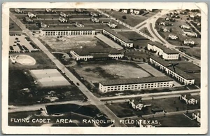 RANDOLPH FIELD TX ÁREA DE CADETES VOLADORES FOTO REAL DE COLECCIÓN POSTAL RPPC - Imagen 1 de 2