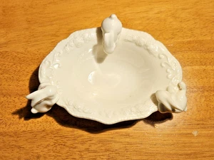 3 Bunny Rabbits Glazed Soap/Trinket Dish - Picture 1 of 6