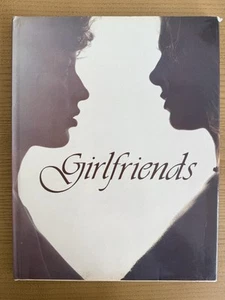 VINTAGE 1986 Girlfriends Adult Picture Book Retro Collectible Peter Barry - Imagen 1 de 5
