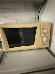 forno a microonde usato - Foto 1 di 3
