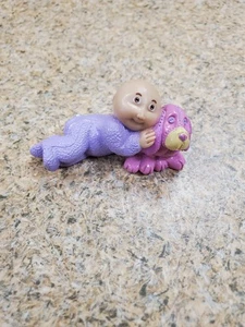 Vintage 1984 Cabbage Patch Kids Mini Figurine Baby in Purple Pajamas w/ Pink Dog - Picture 1 of 3