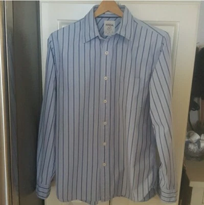 Fossil Mens Size M Blue & White Striped Preppy Designer Casual Button Down Shirt - Image 1 of 4