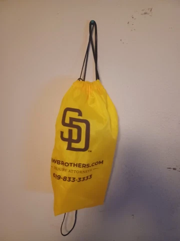 San Diego Padres Yellow and Brown Drawstring Bag New Cover