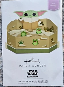 Papel para tarjetas de cumpleaños HALLMARK Wonder 3D POP UP Star Wars Baby Yoda Mandalorian - Imagen 1 de 2