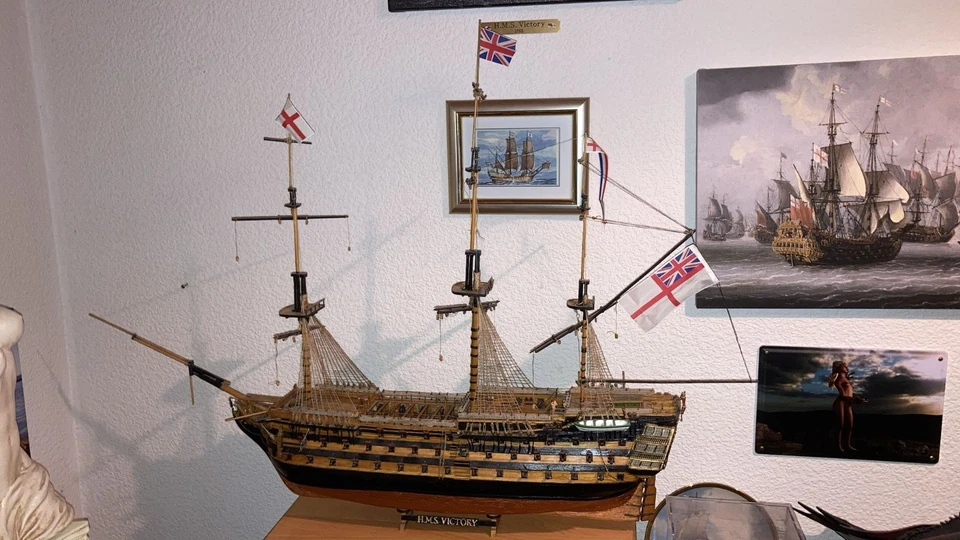 Hochwertiges Holz Schiffmodel Victory - Bild 1 von 4