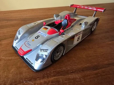 Maisto Escala 1/18 - Audi R8 (LMP) - Coche #8 Le Mans Ganador 24 Horas 2000 Foto 1 de 4