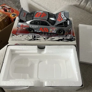 Action Sterling Marlin #40 Coors Light Dodge Intrepid Action Collectable 1:24 - Picture 1 of 15