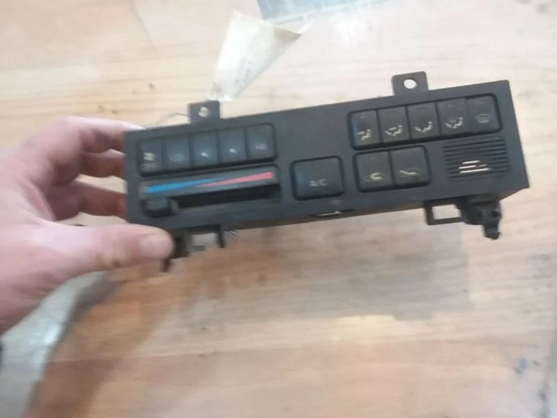 Control de temperatura compatible con 90-91 LEXUS ES250 377010 Foto 1 de 3