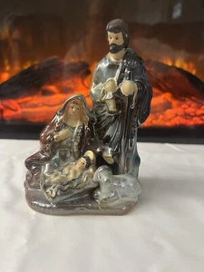 Nativity Figurine Virgin Mary Joseph Baby Jesus Glazed Ceramic Vintage - Picture 1 of 2