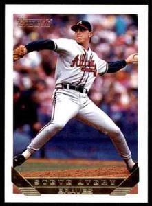 1993 Topps Gold Steve Avery #615 1 - Picture 1 of 2