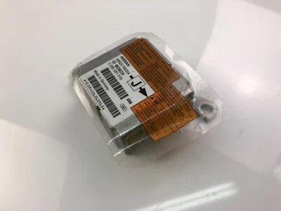 Centralina NISSAN ALMERA II N16 988205M304 2002 14588519 - Immagine 1 di 4