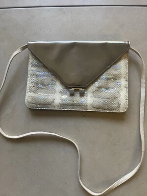 Bolso de Hombro Vintage Etienne Aigner Cuero Blanco Correa Única Rectángulo Usado en Excelente Condición Foto 1 de 4