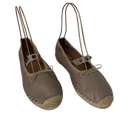 Мягкие кожаные балетные эспадрильи Valentino Garavani Rockstud размер 37 - Изображение 1 из 4