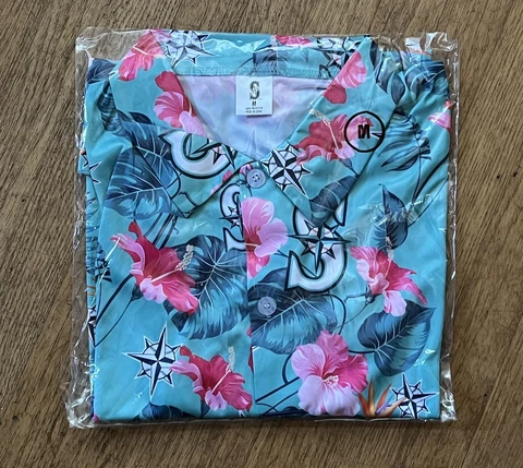 Aloha Hawaiian Shirt Seattle Mariners 7/15/2023 SGA MLB Size Medium New Cover