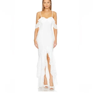 NWT More To Come Adriana Gown White chiffon maxi ruffle Revolve L - Picture 1 of 8