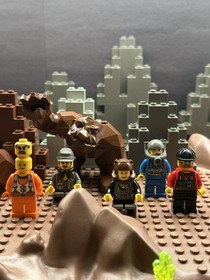 LEGO Rock Raider Chief Minifigure Set 3347