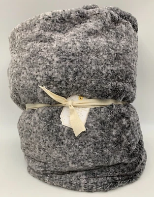 Pottery Barn Teen Speckled Coat Faux Fur Beanbag Cover Gray 41" #10E - Image 1 of 4