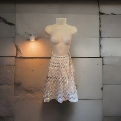 NUEVA FALDA BOHO ALGODÓN PIEDRA LENTEJUELAS PLATEADAS MAXAZRIA $158 BCBG XS Foto 1 de 4