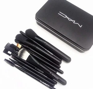 Mac Makeup Brush Set Pennello Dodici Iron Box Set Blush Ombretto Fondotinta Pennello - Foto 1 di 6