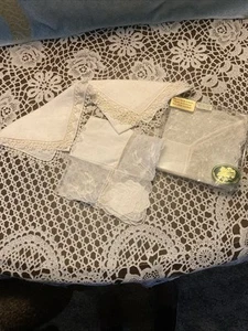 Vintage Lot of 4 Irish Linen Lace  Handkerchief Wedding Hankie Hanky Tatted Edge - Picture 1 of 6