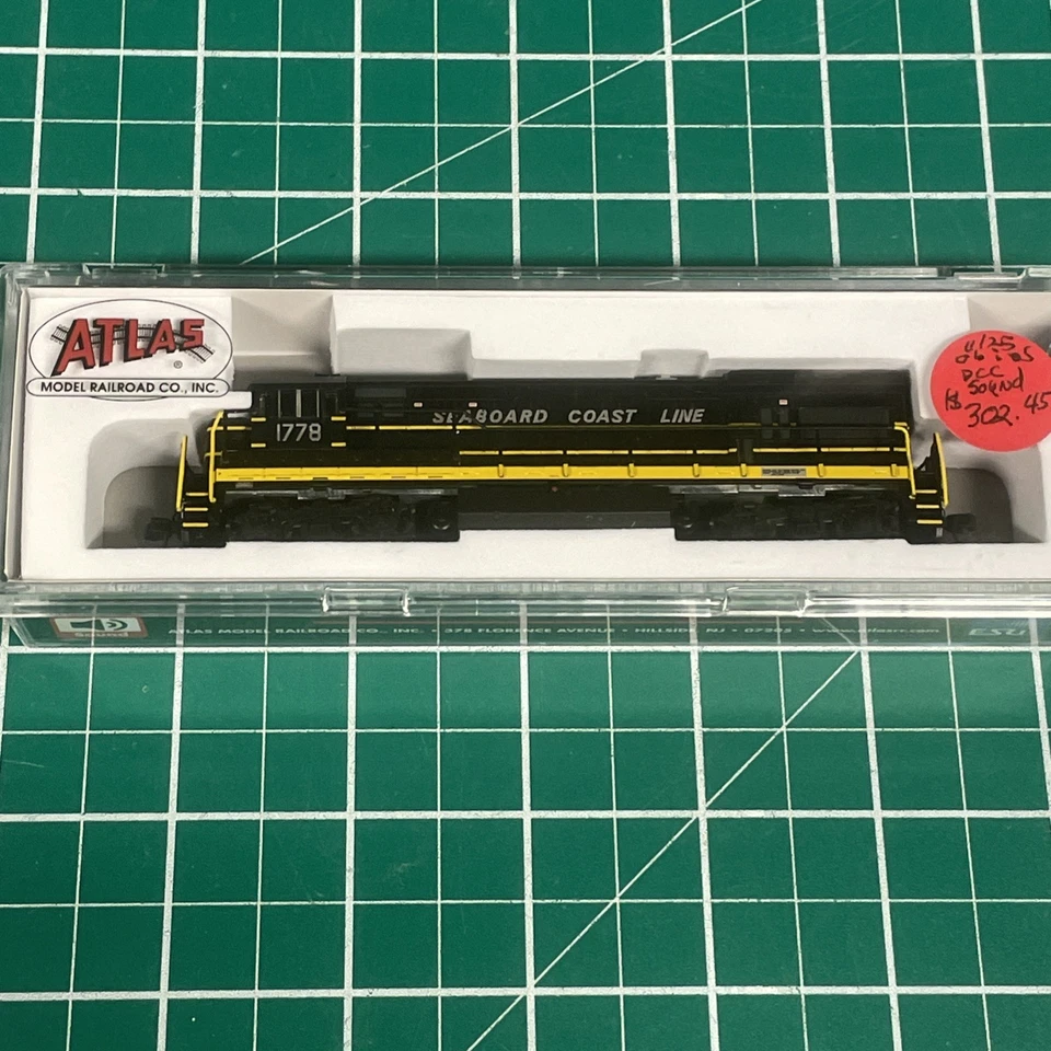 New! N-Scale Atlas 40-005-936 U36B SCL W/ Sound $ 302.45 Make offer - Image 1 of 4