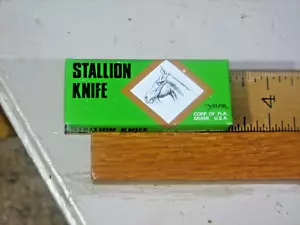 L@@k!!! Vintage Valor Pocket Knife Stallion New Old Stock Japan - Picture 1 of 5