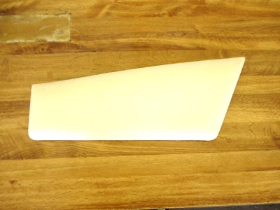 ORIGINAL GM 1975-78 CADILLAC ELDORADO COUPE RH REAR TRIM PAD ABOVE ARMREST WHITE — 第 1/4 张图片