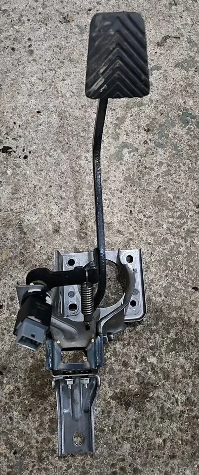 HYUNDAI IX35 2014 1.7 CRDI MONTAJE PEDAL FRENO 32800-2S905/2009-15 Foto 1 de 4