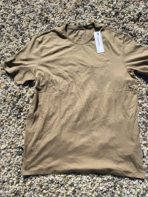 Calvin Klein мужская большая футболка с коротким рукавом - Изображение 1 из 4