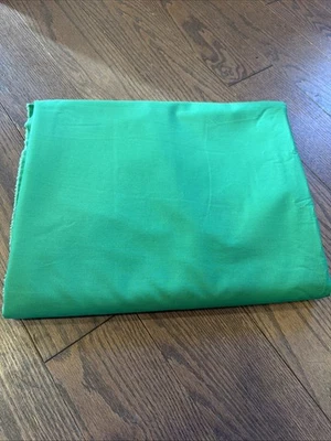 Ткань однотонная зеленая 6 ярдов - 100% хлопок ширина 45 дюймов - Изображение 1 из 4