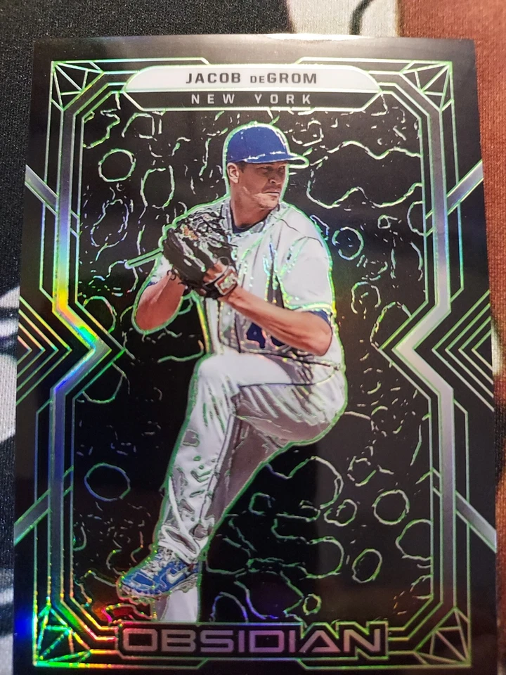 2022 Chronicles Obsidian Electric Etch Green #37 Jacob DeGrom 5/5! Texas Rangers - Image 1 of 2