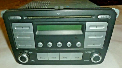 1k0 035 161 b Audio & Visual Equip OEM Delphi radio JETTA EXCEPT GLI 06 07 08 09 - Image 1 of 4