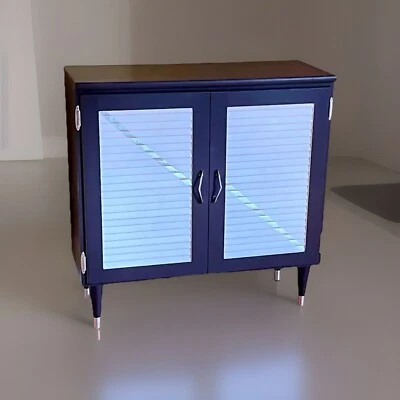 Armario de almacenamiento vintage, gabinete moderno de mediados de siglo, gabinete de acento vintage Foto 1 de 4