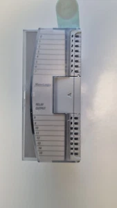Modulo di uscita MicroLogix 1762-OW16 ALLEN BRADLEY - Foto 1 di 4