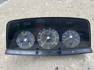 82-85 Mercedes W123 Speedometer Instrument Cluster 300D Turbo Diesel 133K - Picture 1 of 17