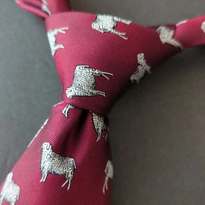 ¡COMO NUEVO! Corbata para hombre Josh Bach diseñador cosida a mano seda roja con tema oveja XL 61" EE. UU. Foto 1 de 4