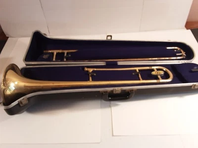 Trombón Holton TR602 (?) Con estuche rígido sin boquilla Foto 1 de 4